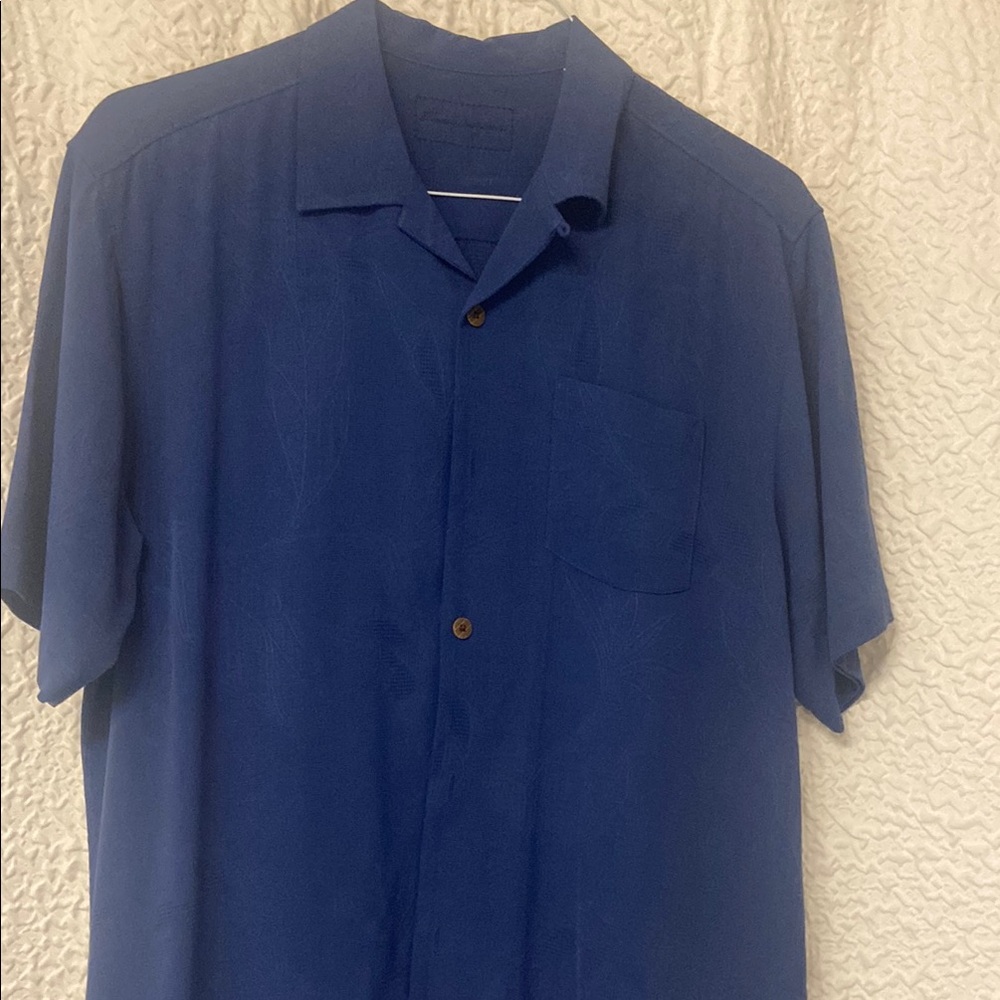Tommy Bahama Blue Casual Button Down Shirt